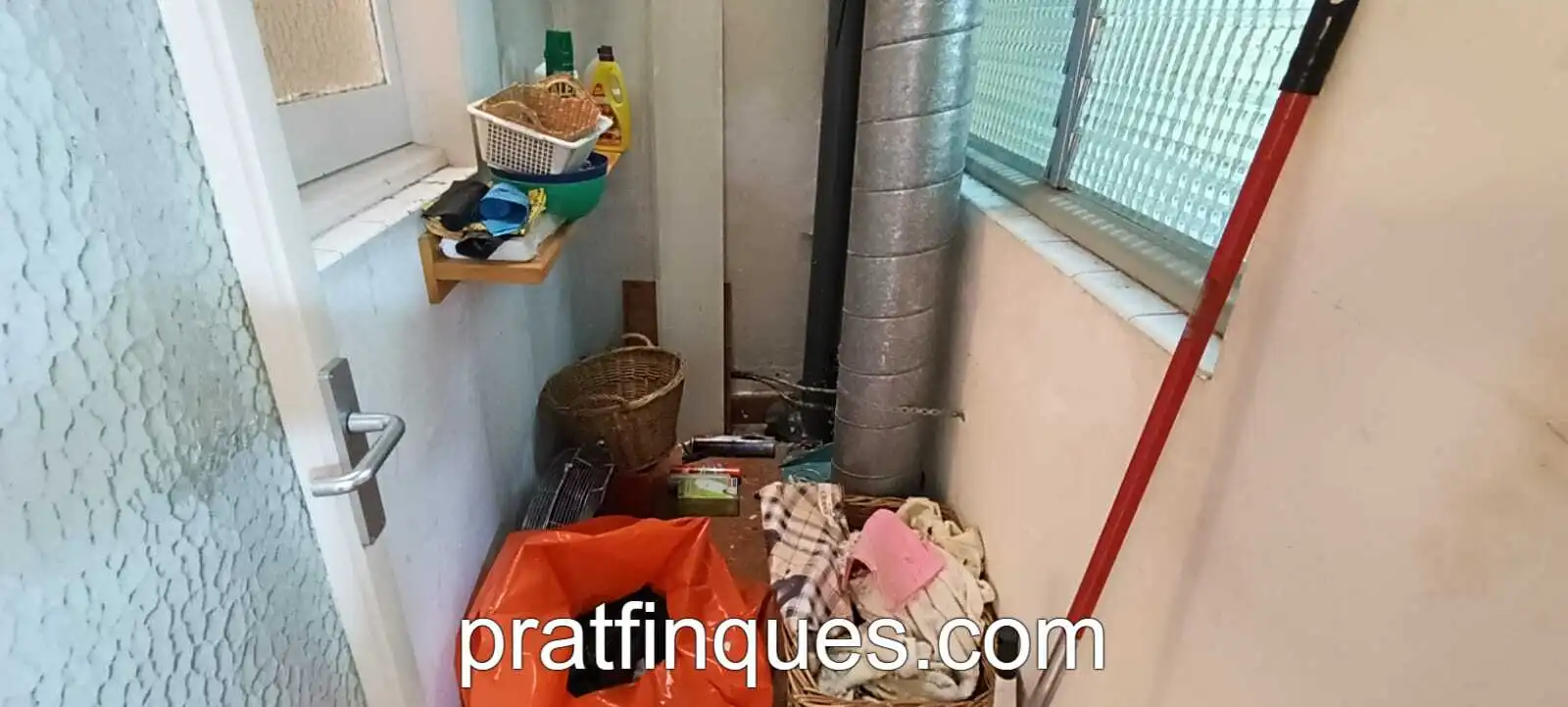 Casa adosada en venda en El Prat de Llobregat amb Aire condicionat, Calefacció i Jardí privat