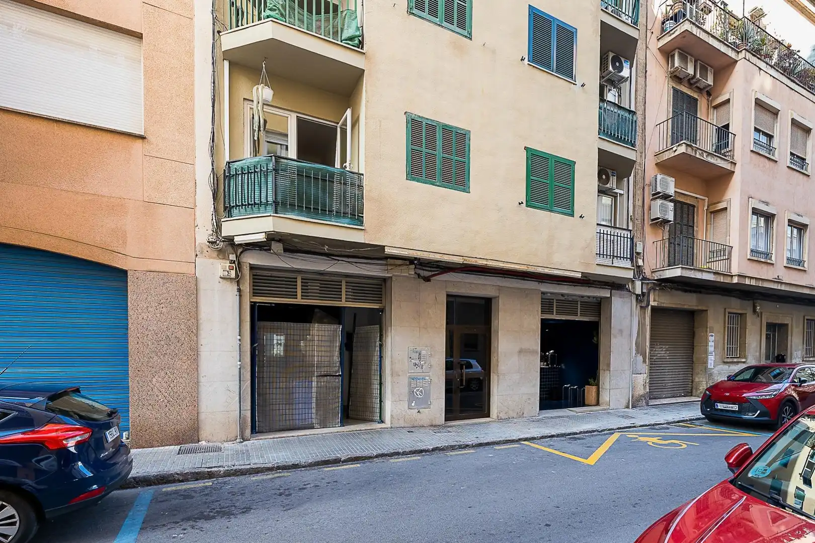 Außenansicht von Geschaftsraum zum Verkauf in  Palma de Mallorca mit Klimaanlage