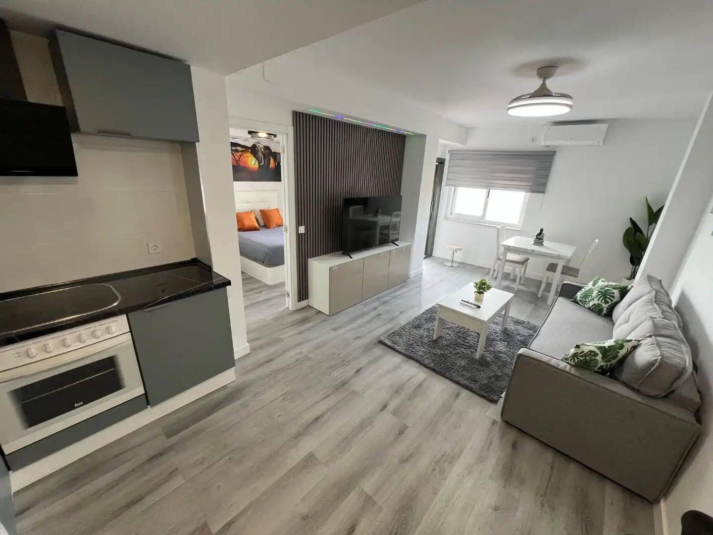 Flat with lift for sale in Avenida Valencia 2, imagen 2