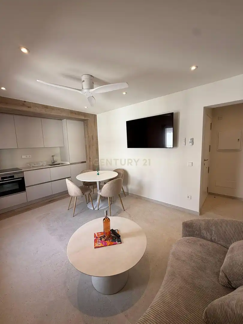 Apartament de lloguer a Carrer de Castelar, Eivissa, Spain, 12, Dalt de la Vila - La Marina