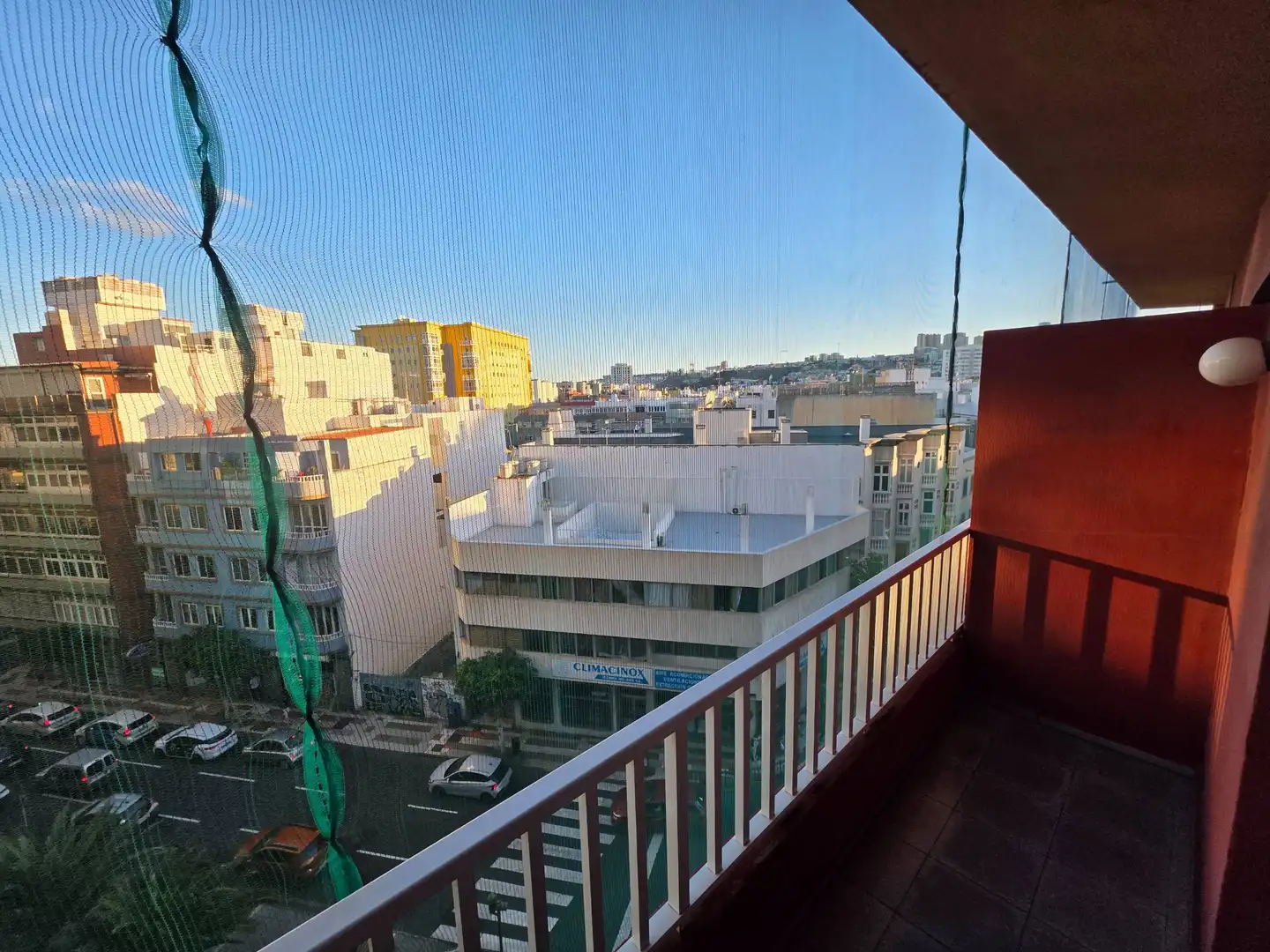 Vista exterior de Pis en venda en Las Palmas de Gran Canaria amb Parquet