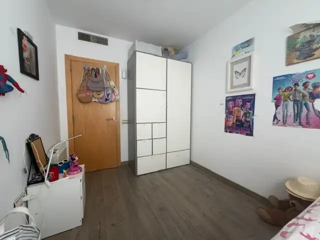 Bedroom of Flat for sale in Terrassa  with Air Conditioner, Heating and Storage room