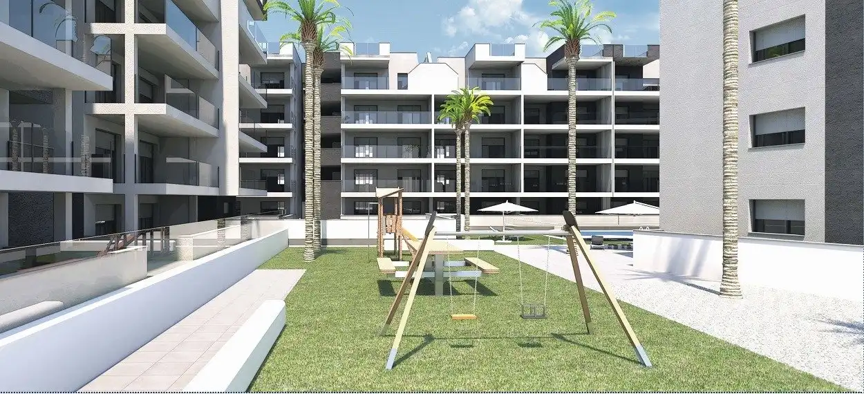 Apartament amb terrassa en venda a Roda, imagen 6