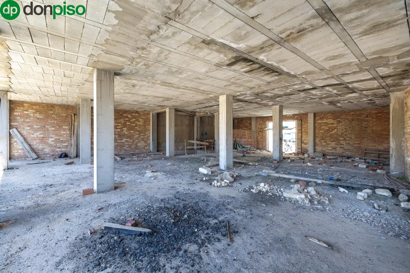 Local comercial en venta en Calle Calle María Uceda Díaz 18, imagen 14