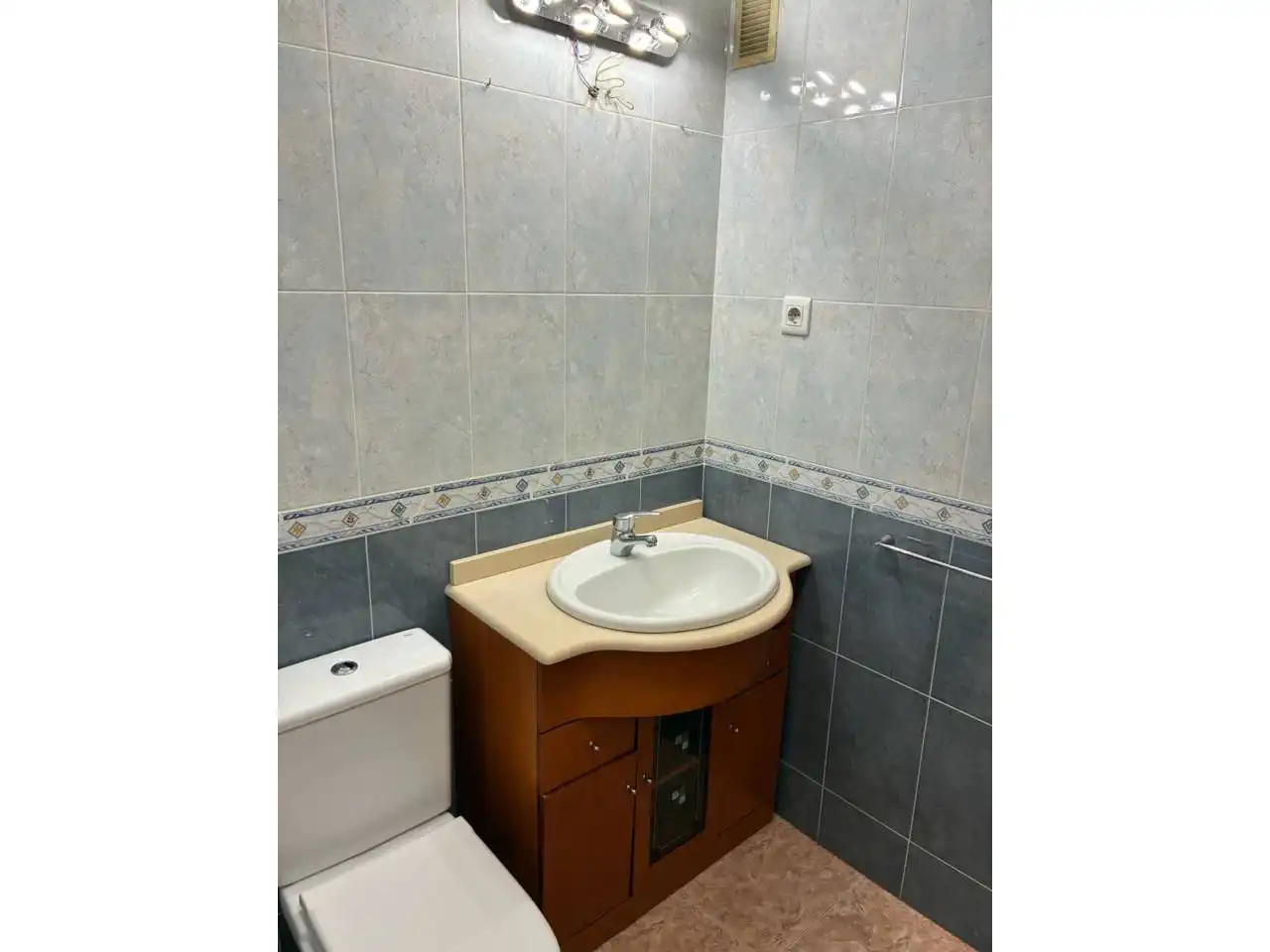 Badezimmer von Wohnungen zum Verkauf in Alguazas mit Klimaanlage und Terrasse