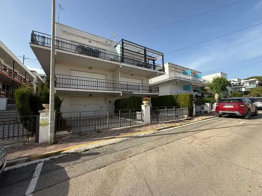 Vista exterior de Apartament en venda en Cambrils amb Traster