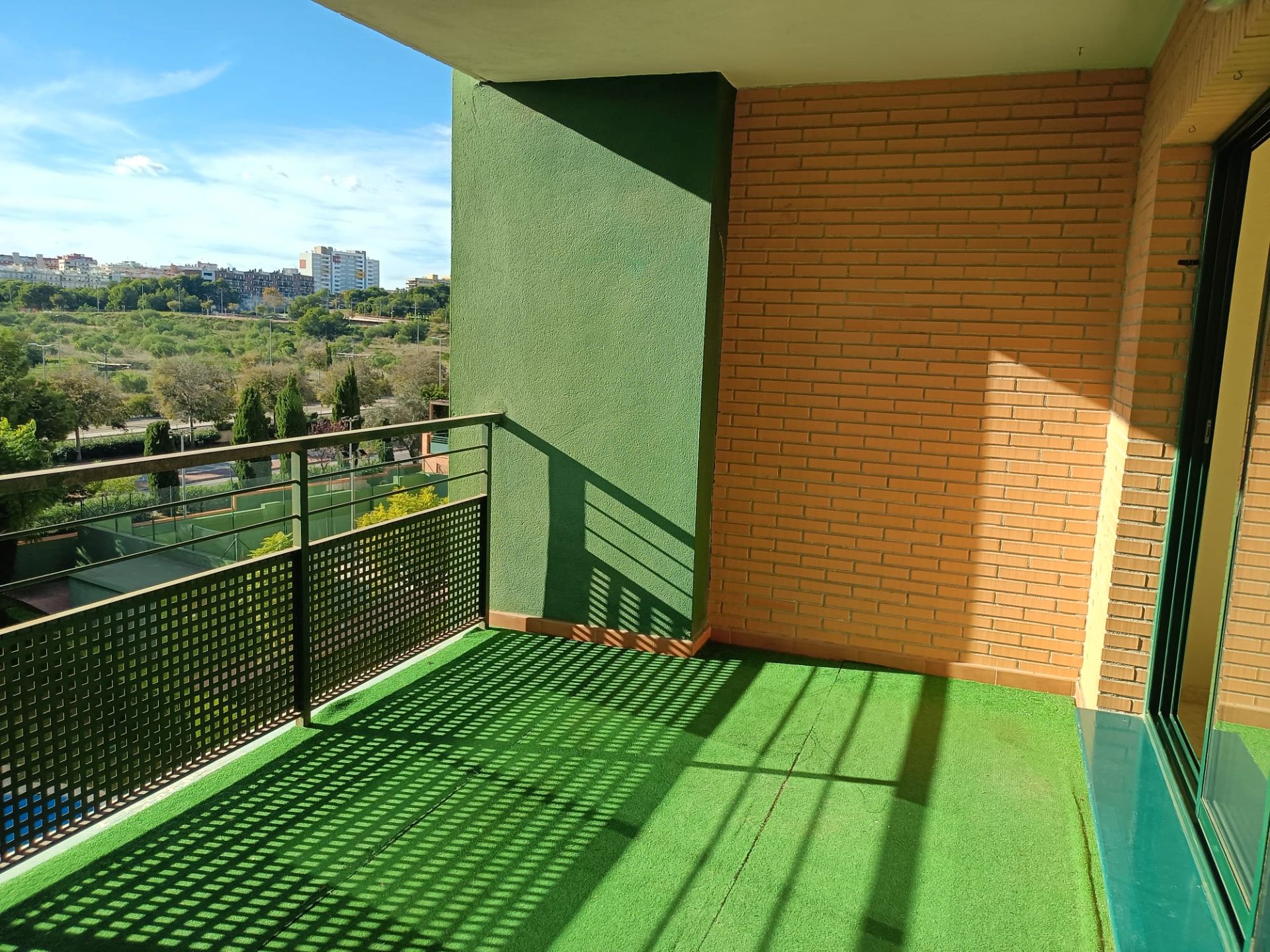 Terrassa de Pis en venda en Paterna amb Jardí privat, Terrassa i Forn