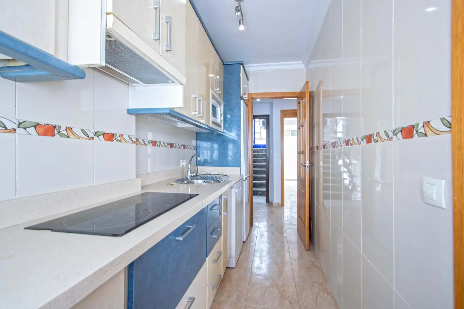 Cocina de Piso en venta en Sevilla con Aire acondicionado