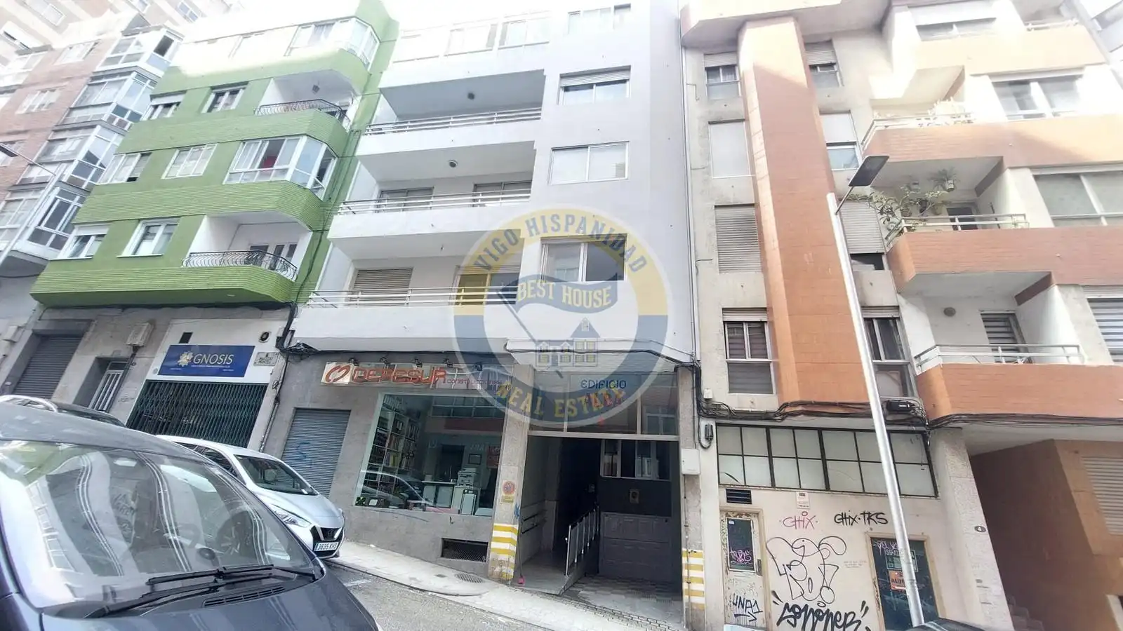 Exterior view of Flat for sale in Vigo   with Storage room and Furnished