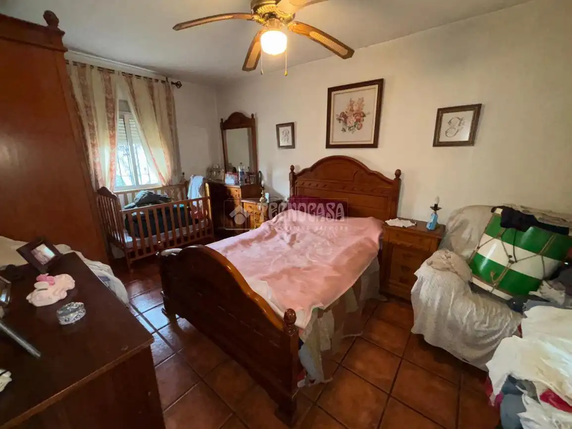 Habitación de Finca rústica en venta en Córdoba con Aire acondicionado y Amueblado
