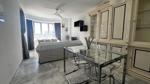 ALQUILER POR TEMPORADAS DE INVIERNO O VERANO EN FUENGIROLA. PISO DE DOS DORMITORIOS. PISCINA Y PARKING, image 3