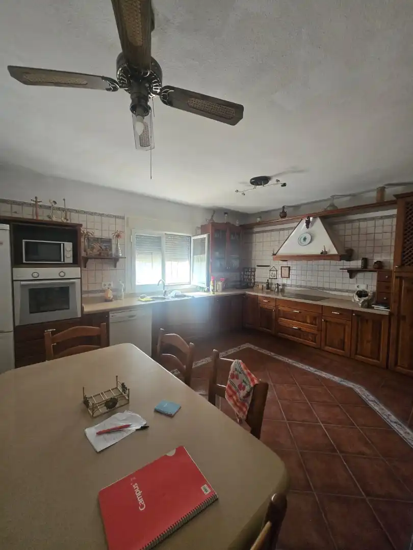 Cocina de Casa adosada en venta en Roquetas de Mar con Aire acondicionado, Jardín privado y Amueblado