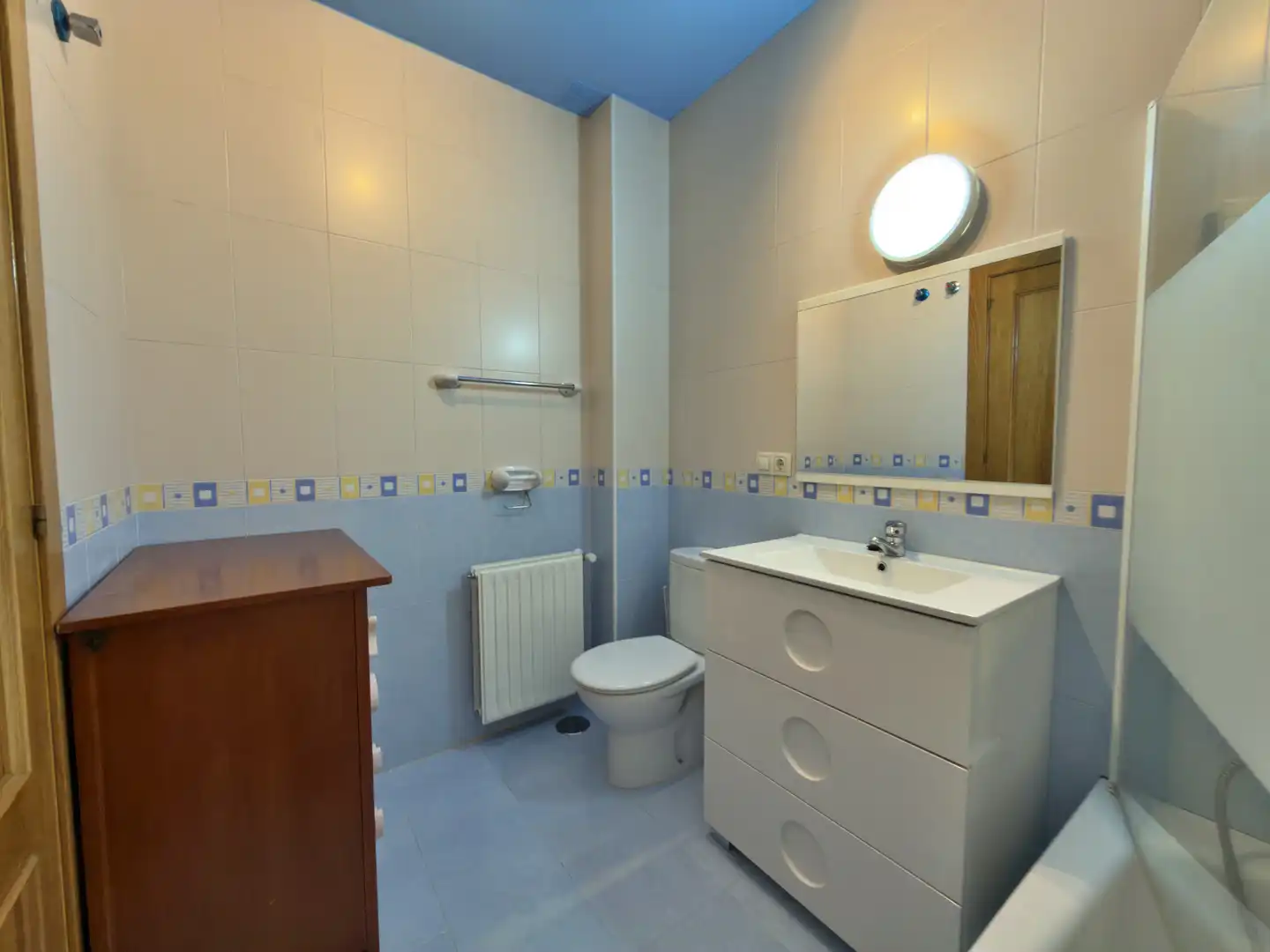 Bathroom of Detached homes for sale in Llanera  with Heating, Parquet flooring and Terrace