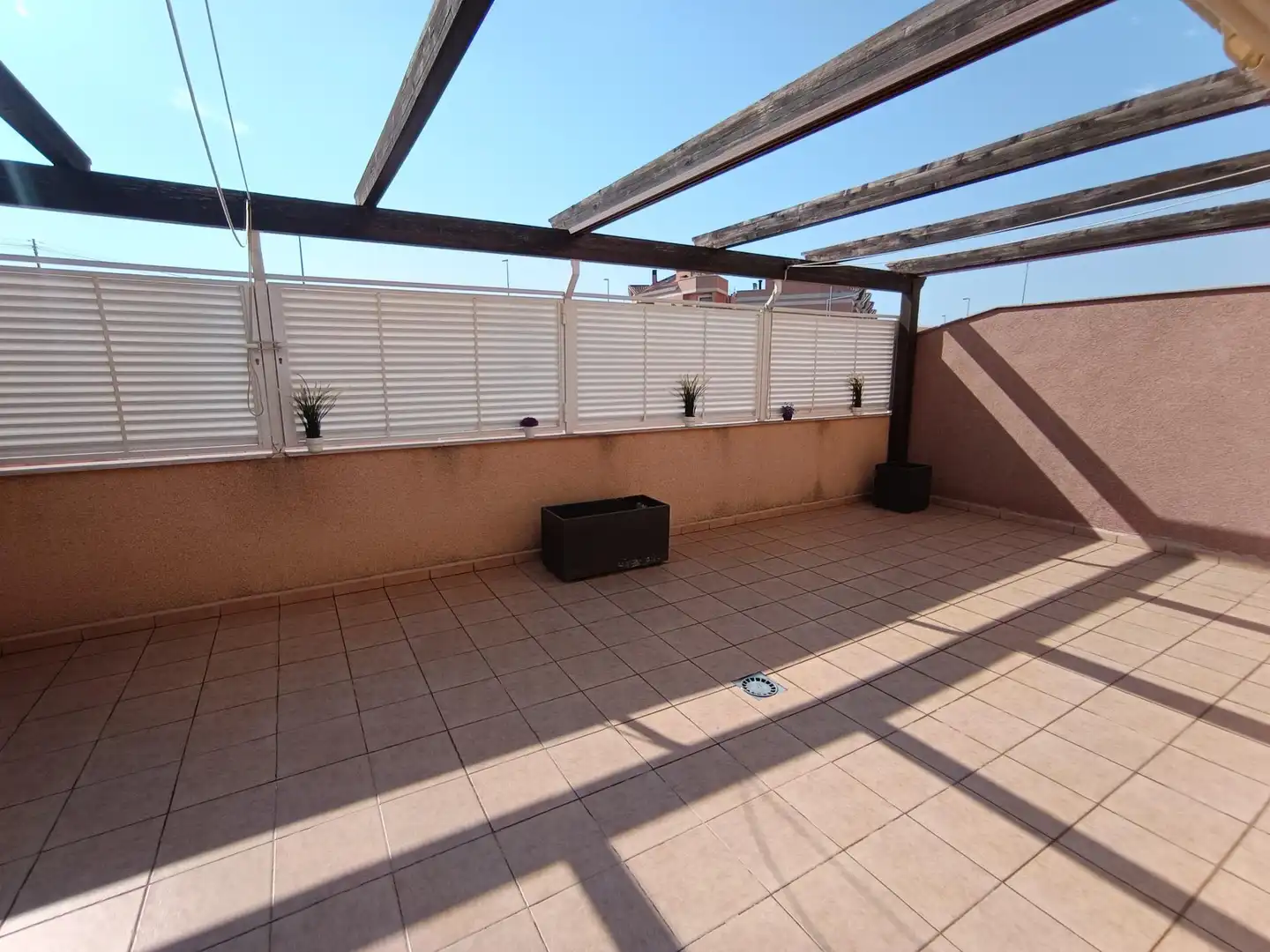 Terrasse von Erdgeschoss zum Verkauf in Casco Urbano