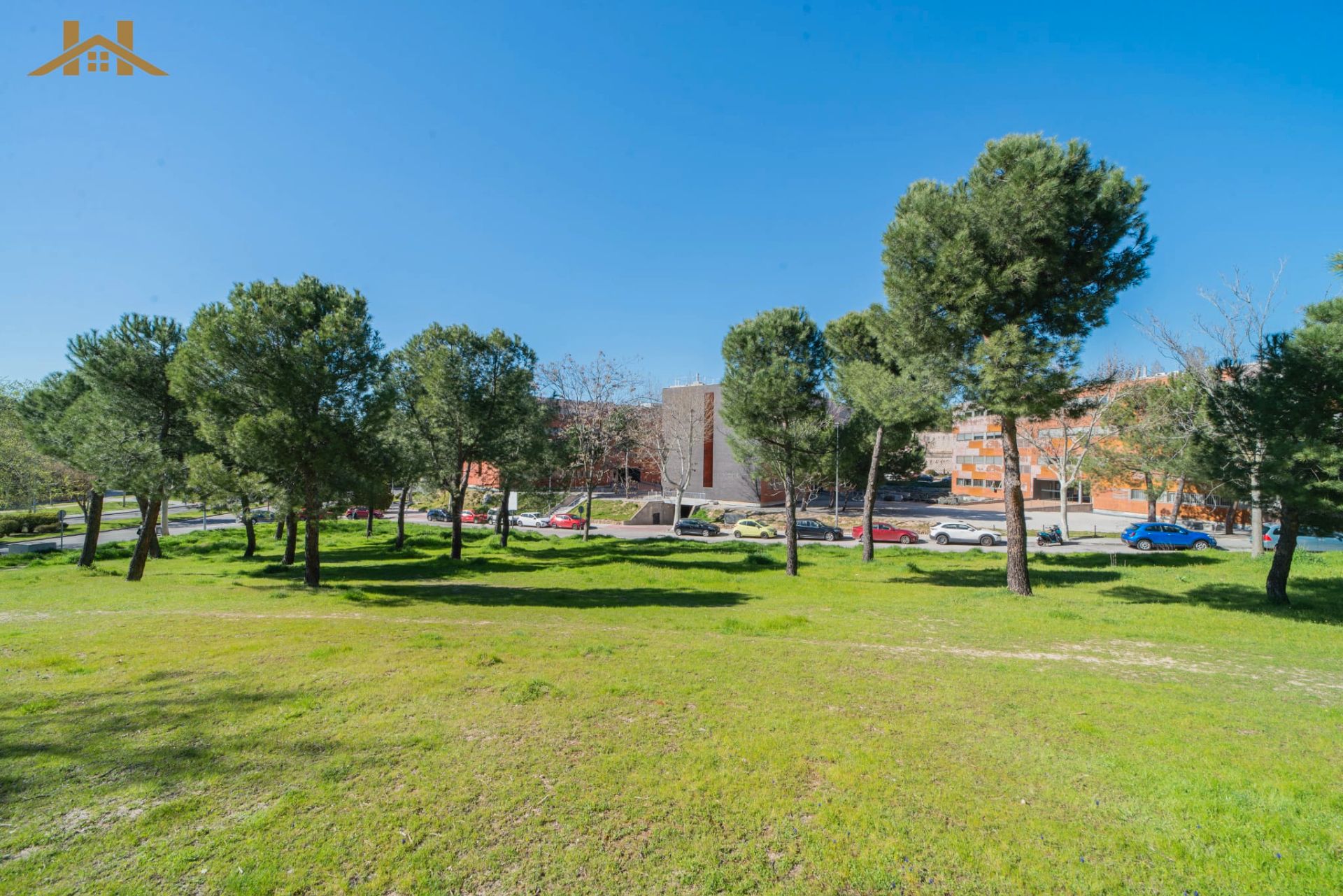 Exterior view of Flat for sale in Pozuelo de Alarcón  with Air Conditioner, Heating and Furnished