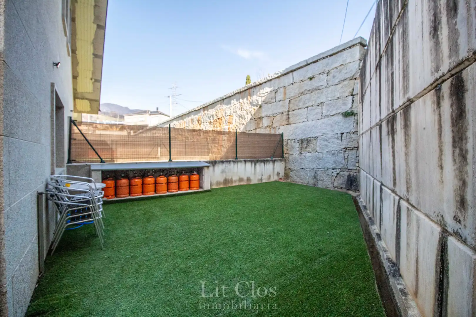Jardín de Casa adosada en venta en A Rúa  con Calefacción, Jardín privado y Parquet