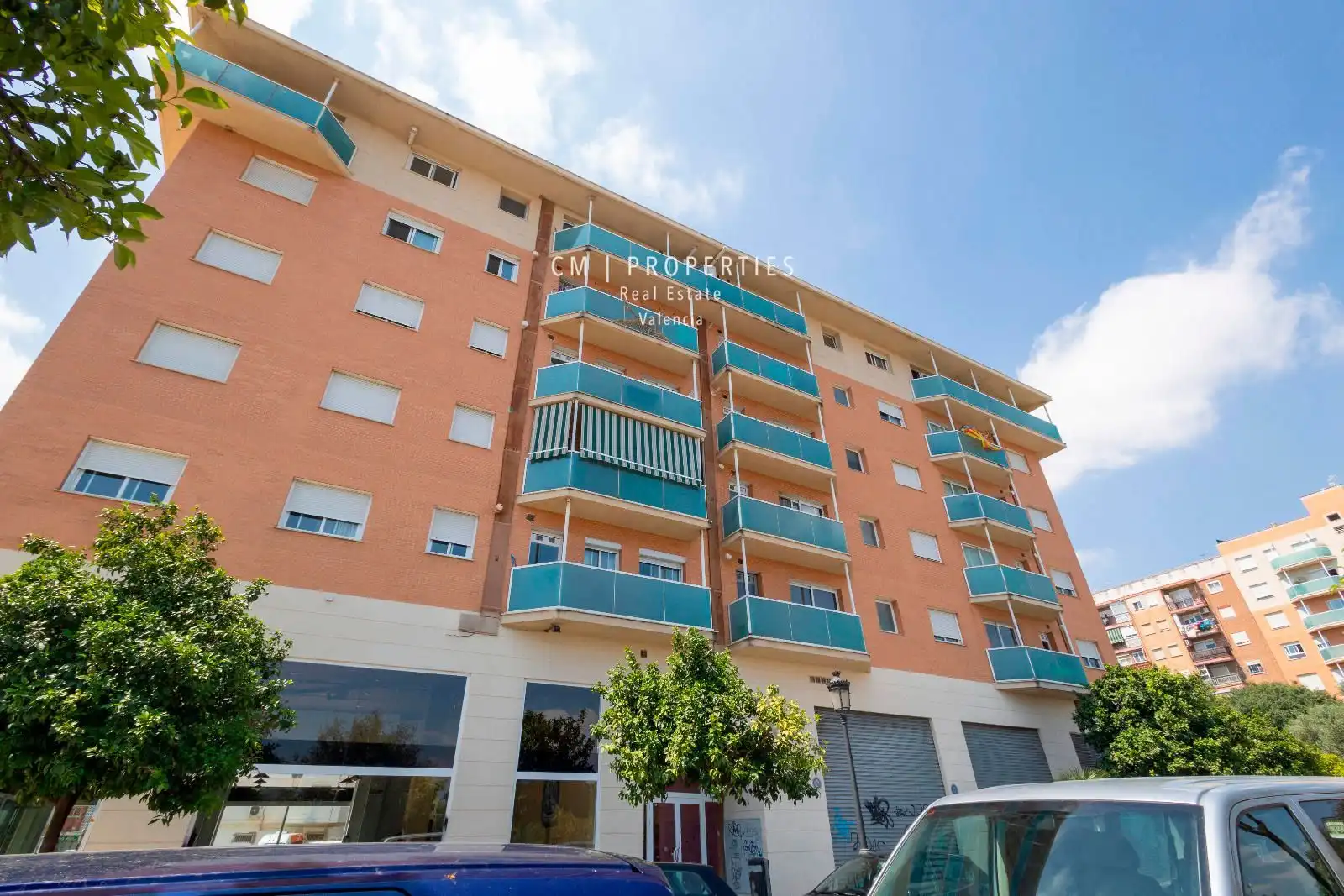 Vista exterior de Dúplex en venta en Valencia con Aire acondicionado, Terraza y Trastero