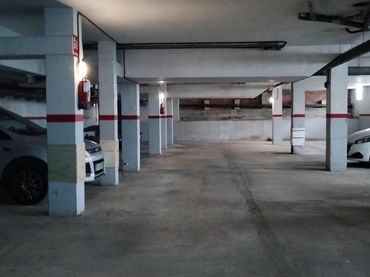 Einzelparkplatz zum Verkauf in Zona Hospital