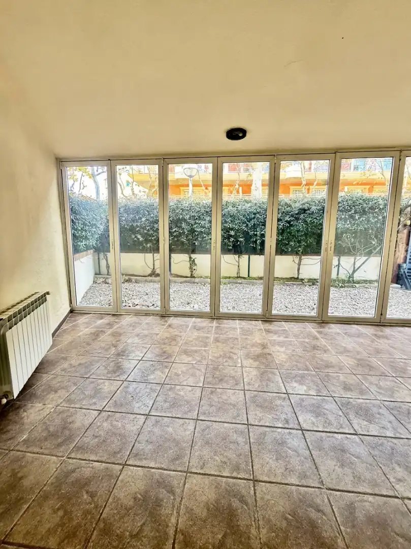 Ground floor with garden for sale in Via Augusta 18a, imagen 4