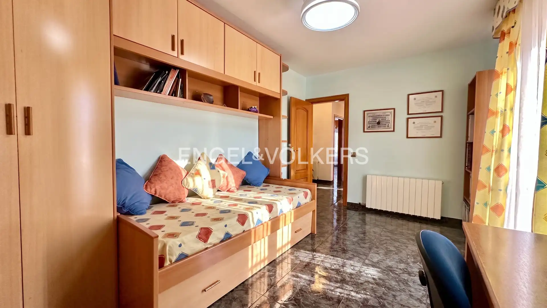 Sala d'estar de Casa o xalet en venda en Almoster amb Aire condicionat, Calefacció i Jardí privat