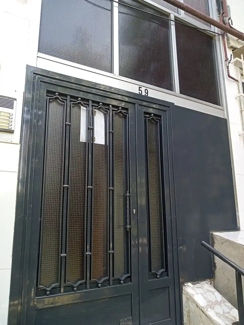 Vista exterior de Pis en venda en Madrid