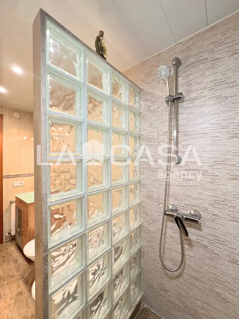 Flat with terrace for sale in Avinguda d'Alfons XIII, imagen 15