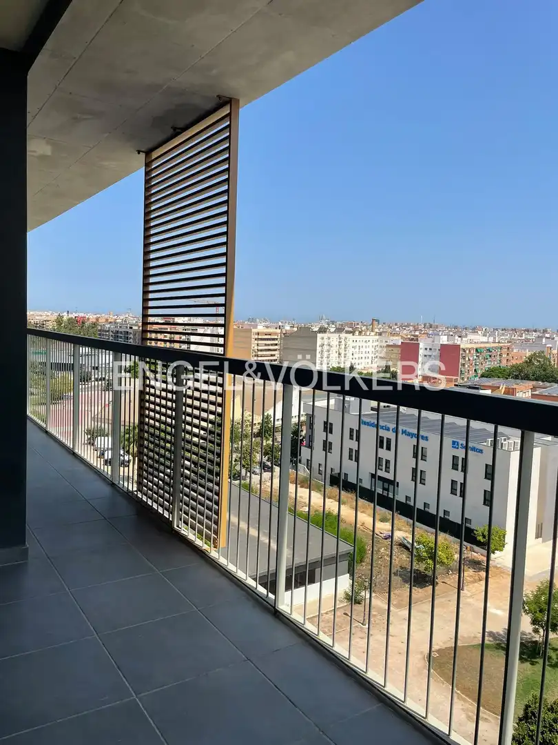 Ático con terraza en alquiler en Patraix, imagen 5