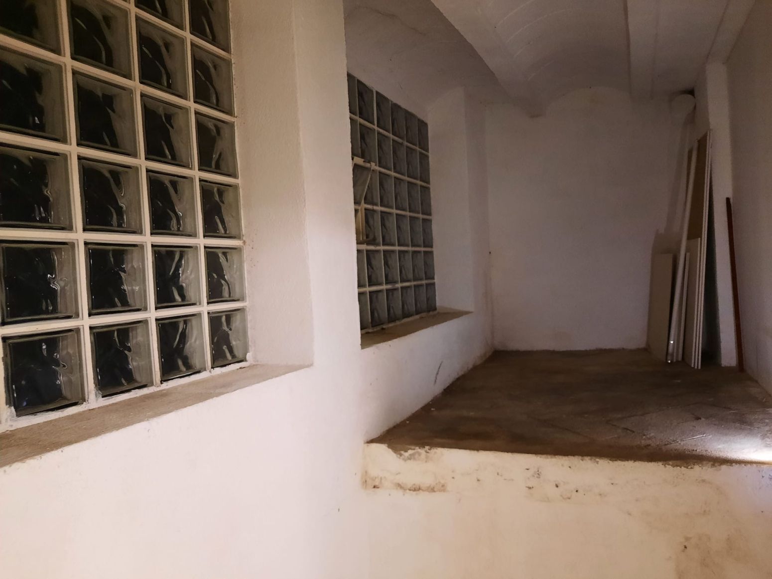 Premises to rent in Centre