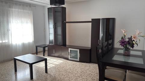 Foto 2 von Einfamilien-Reihenhaus zur Miete in El Cristo - Cayetano Roldán, San Fernando