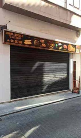 Local comercial en Alquiler en Carrer Ramón y Cajal, 11 en Pego