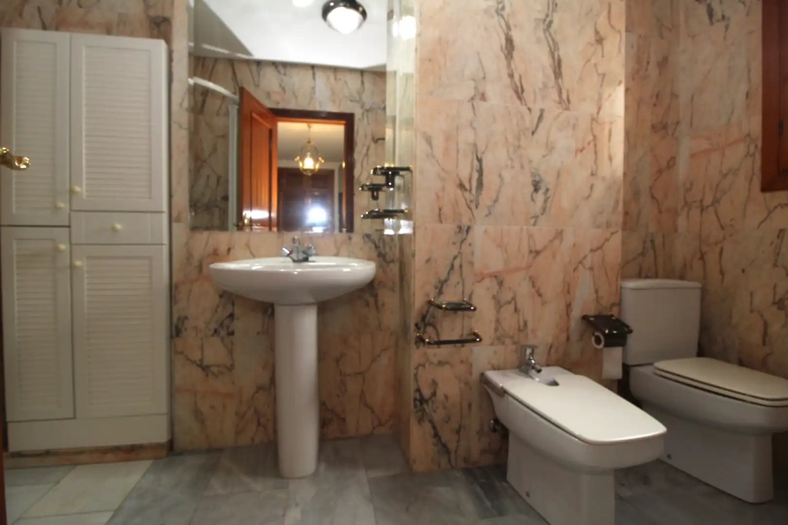 Baño de Piso en venta en Ronda