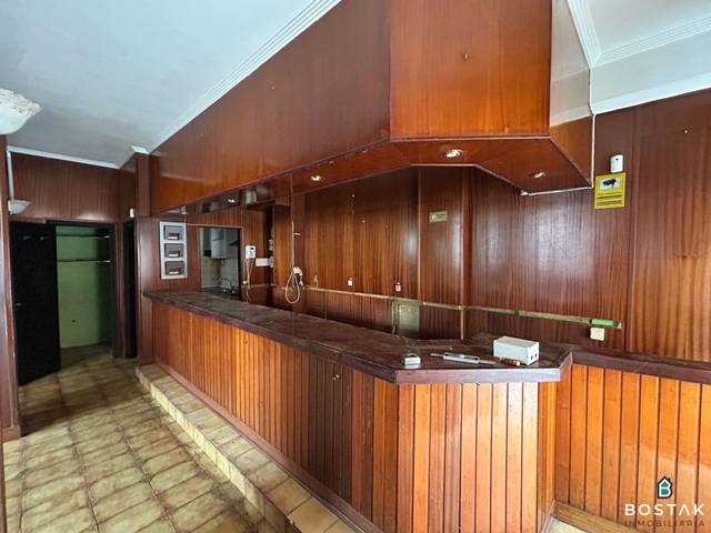 Local comercial en Alquiler en Andramaria de Begoña Auzoa en Zurbaran