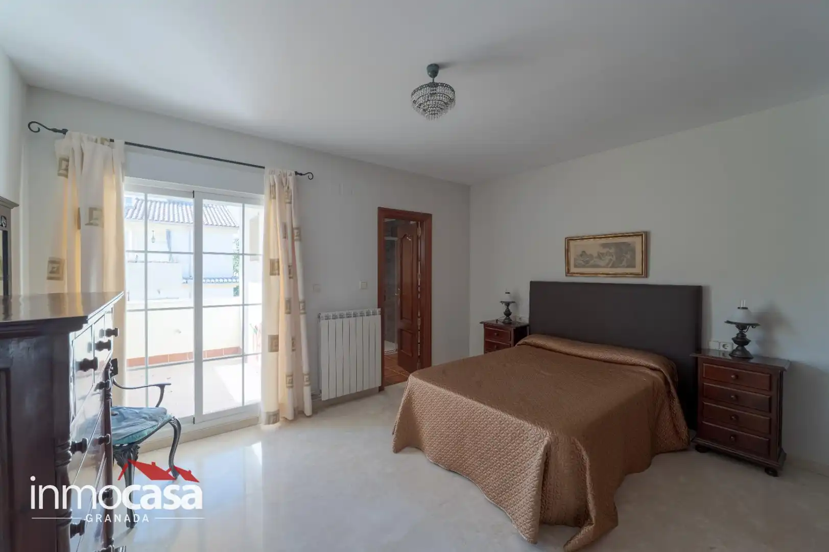Villa con piscina in vendita a Peligros, imagen 56