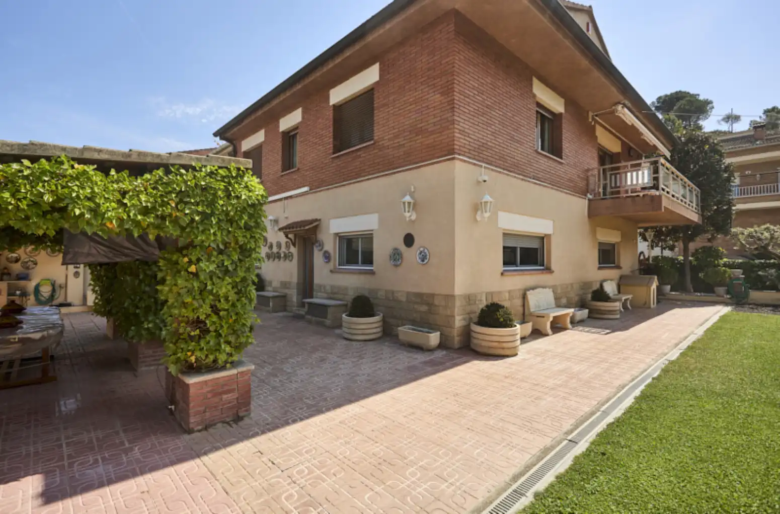 Vista exterior de Casa o chalet en venta en Monistrol de Montserrat con Aire acondicionado, Calefacción y Jardín privado