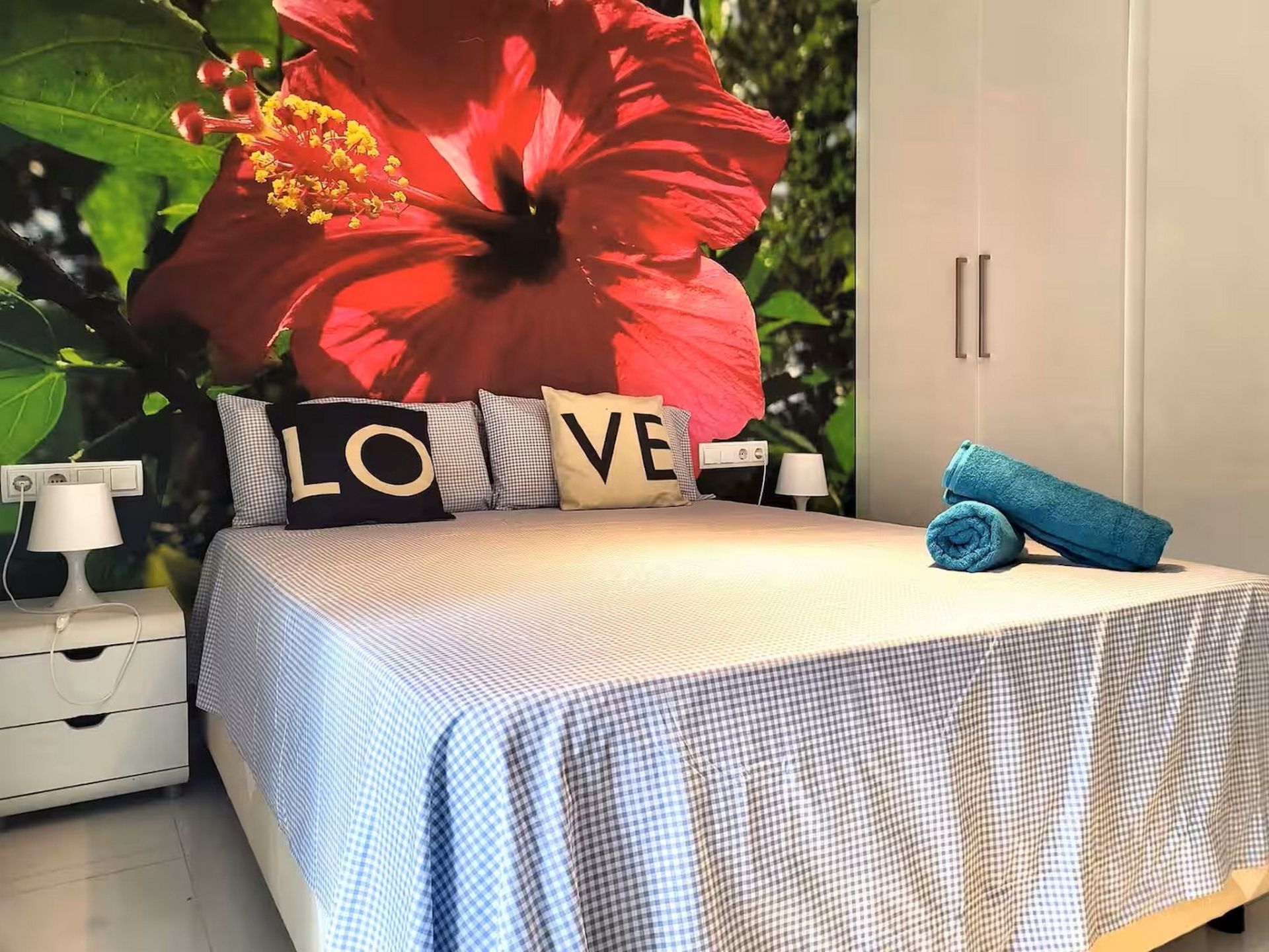 Bedroom of Flat to rent in Castelldefels  with Air Conditioner, Furnished and TV