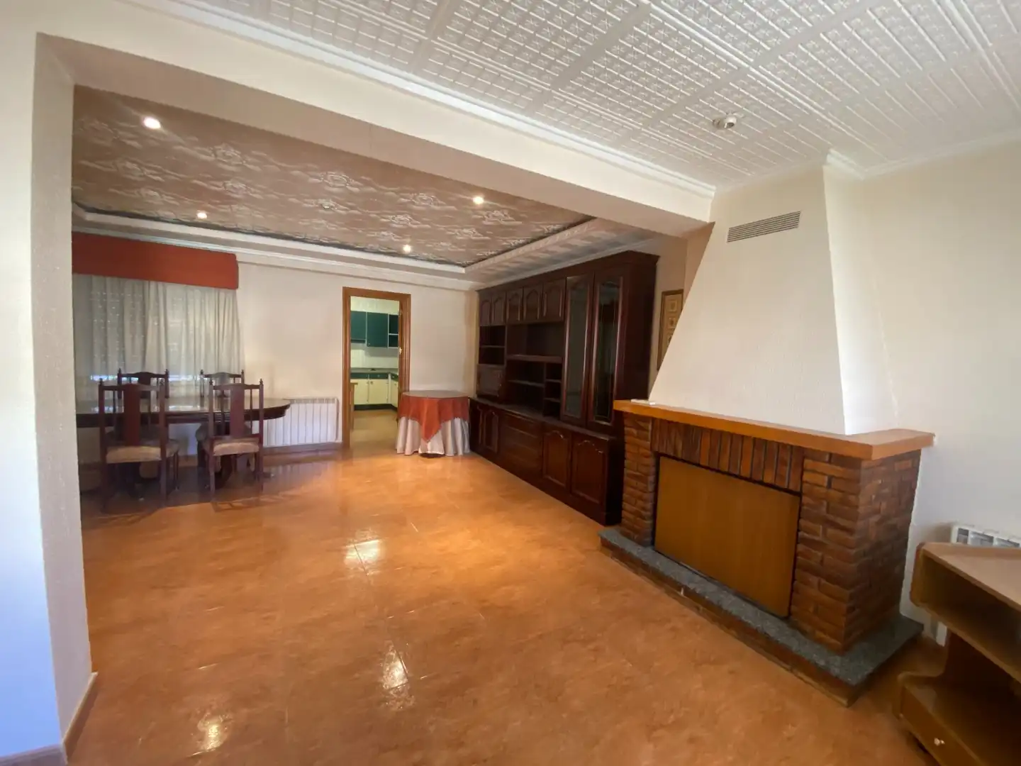 Piso en venta en Salinas con Aire acondicionado y Calefacción