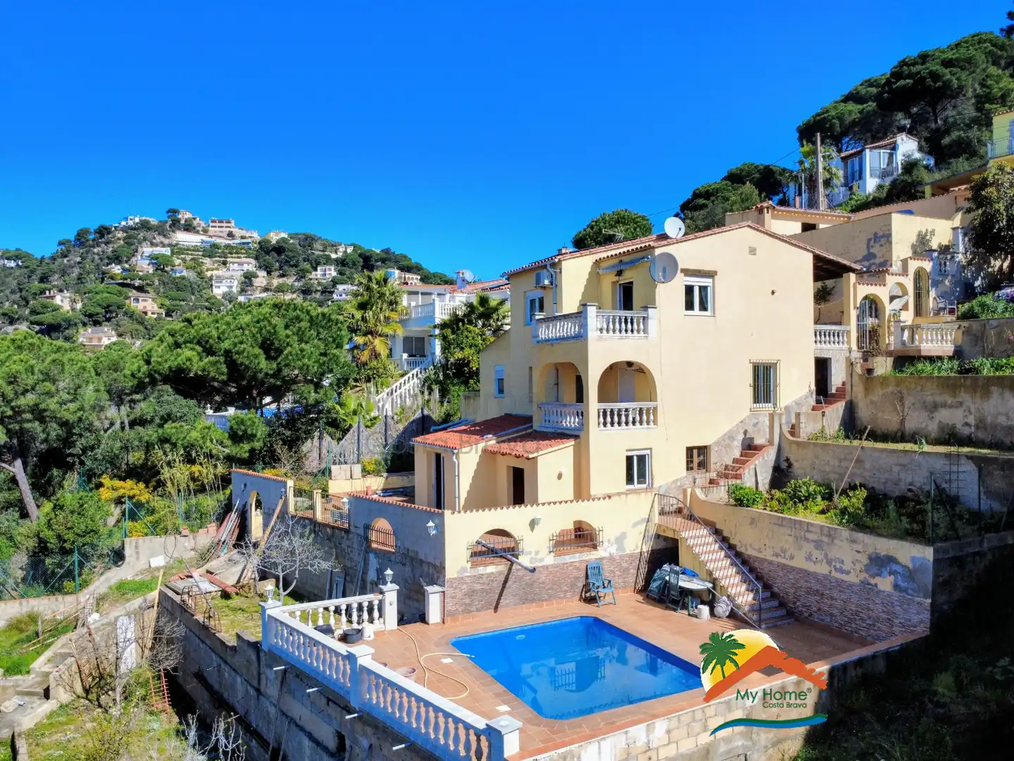 Maison avec terrasse à vendre à Serra Brava