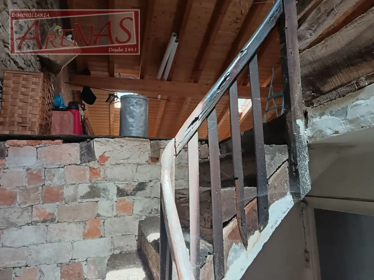 Casa adosada en venta en Ampuero con Parquet y Terraza