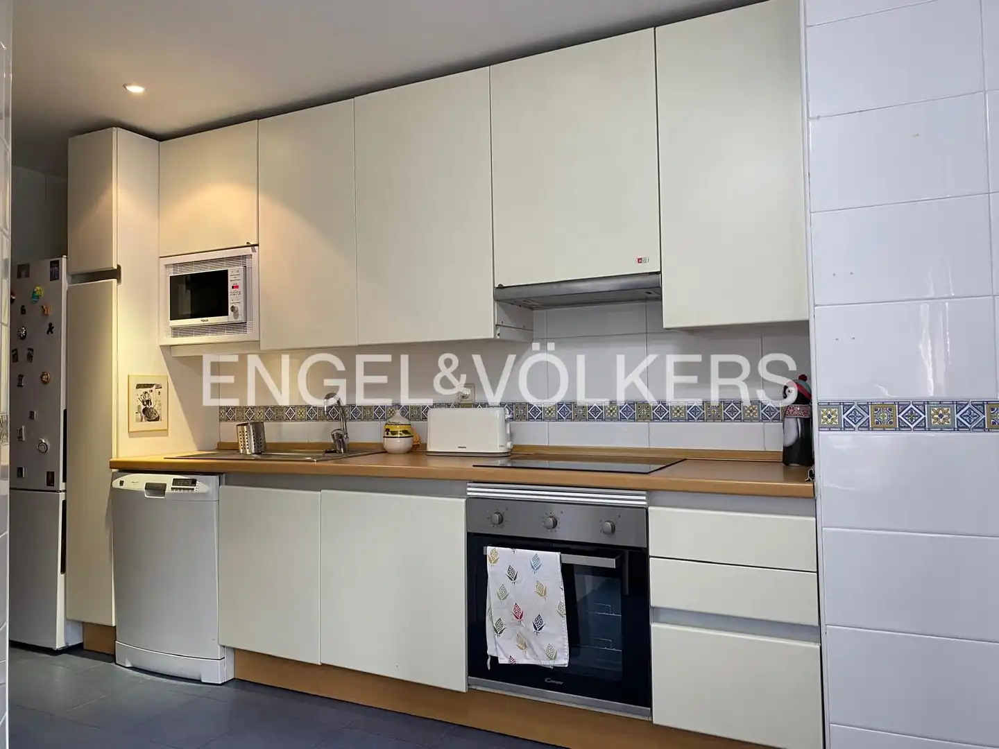 Küche von Wohnung zur Miete in Pozuelo de Alarcón mit Klimaanlage, Heizung und Privatgarten