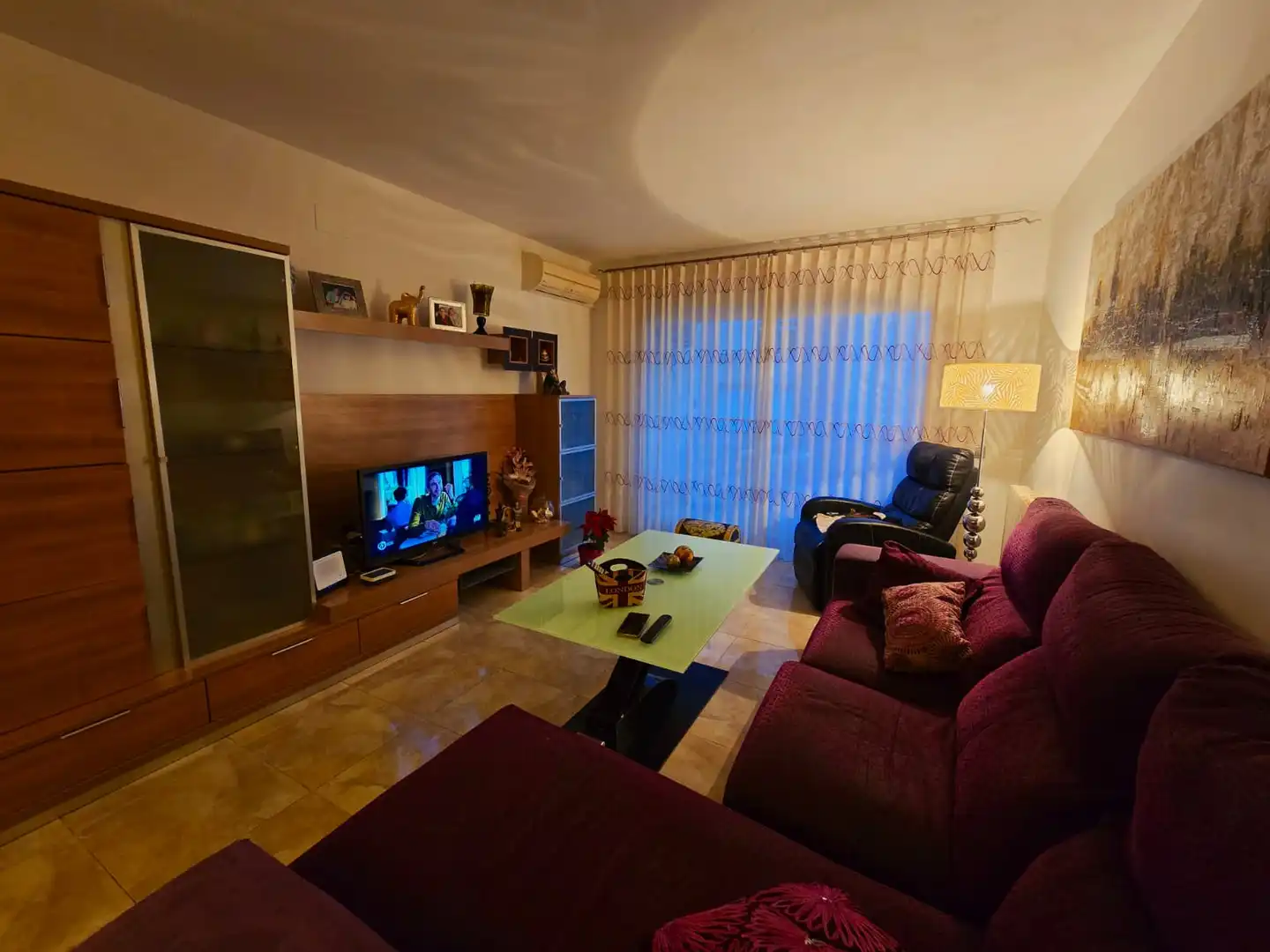 Living room of Flat for sale in Cambrils  with Air Conditioner, Heating and Balcony