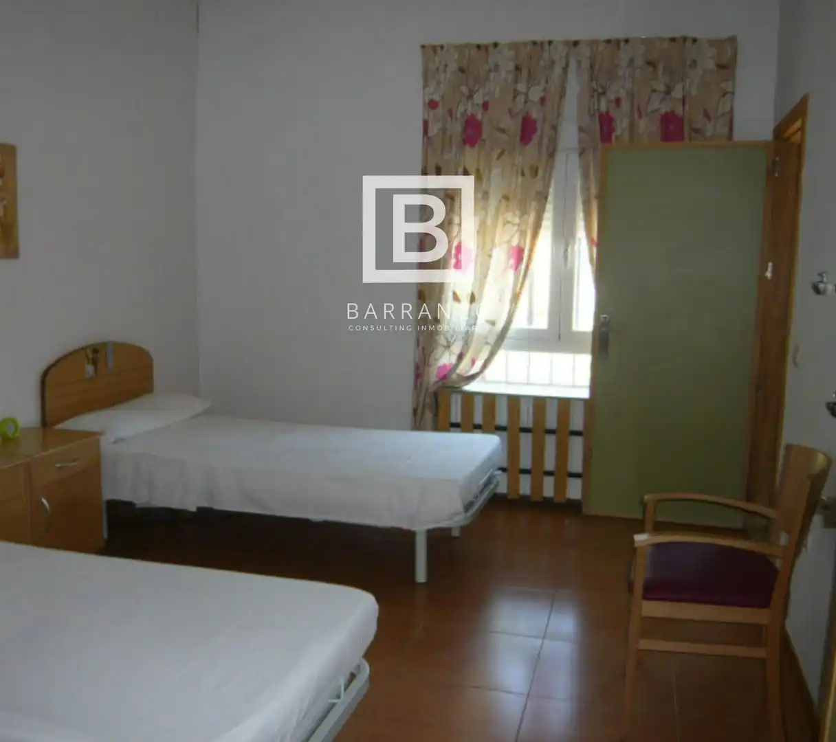 Habitación de Edificio en venta en La Puerta de Segura