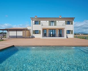 Vista exterior de Casa o xalet de lloguer en Manacor amb Aire condicionat i Piscina