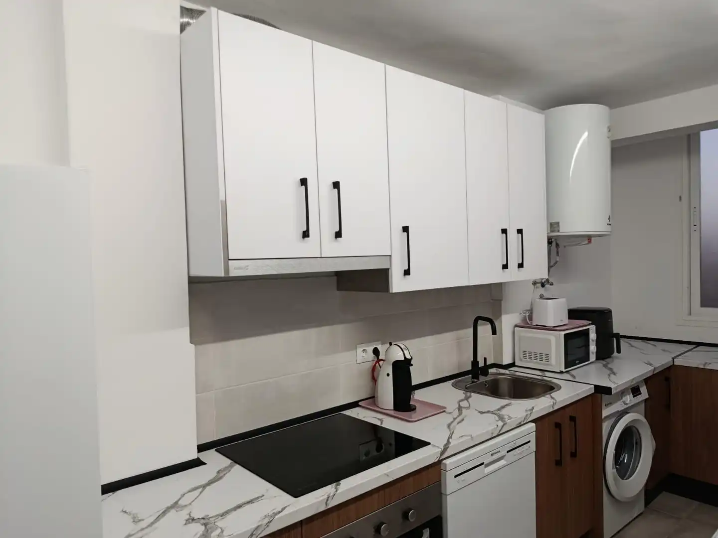 Cocina de Piso para compartir en Granada con Terraza, Amueblado y Balcón