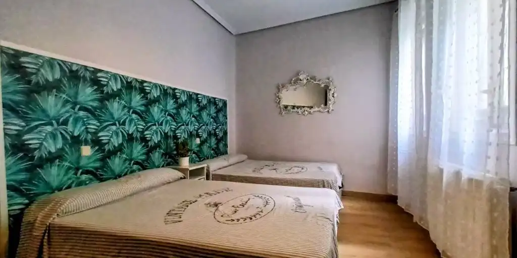Bedroom of Flat for sale in Madrid  with Heating, Furnished and Oven