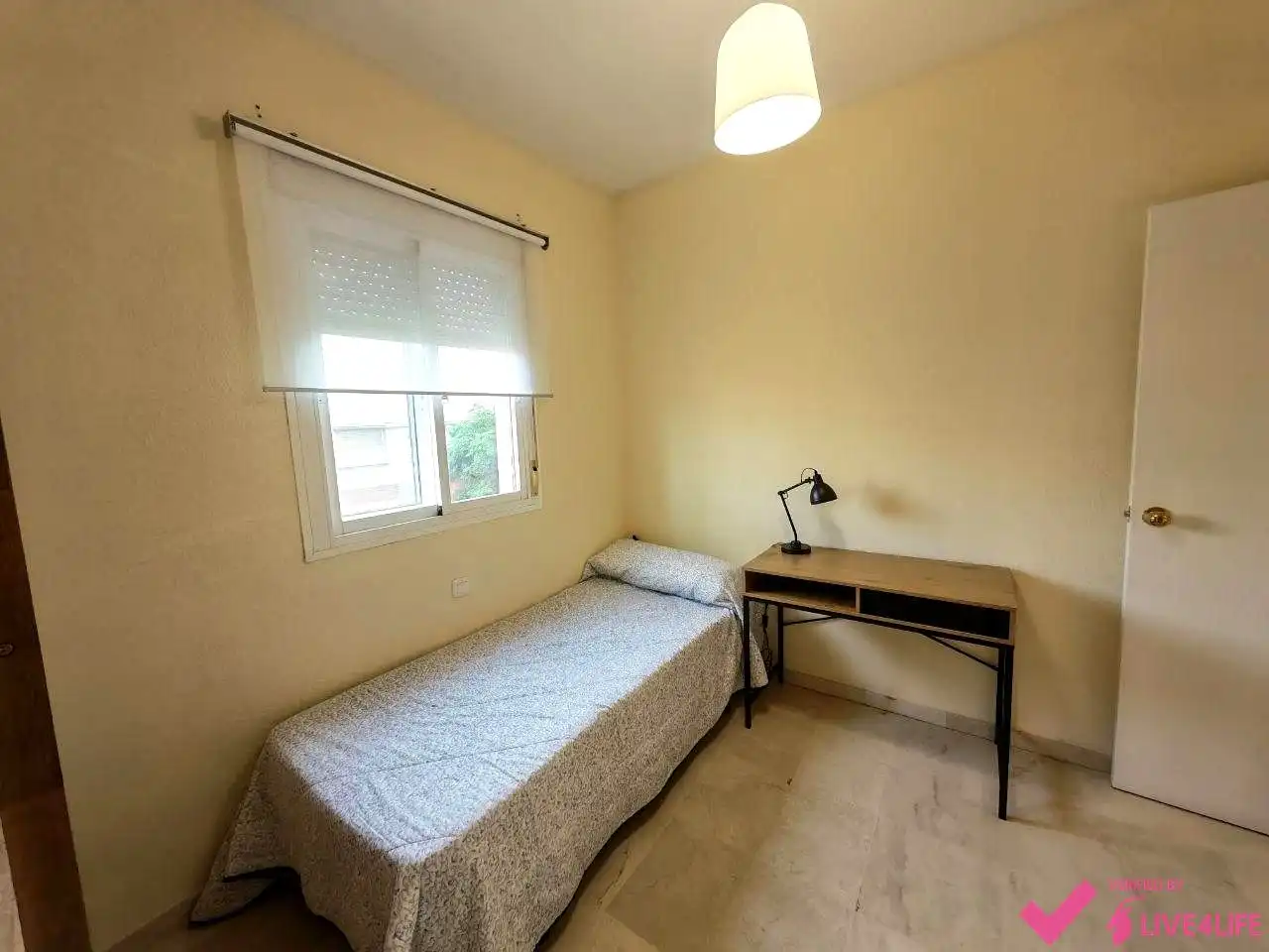Schlafzimmer von Maisonette zur Miete in Sevilla mit Klimaanlage, Terrasse und Möbliert