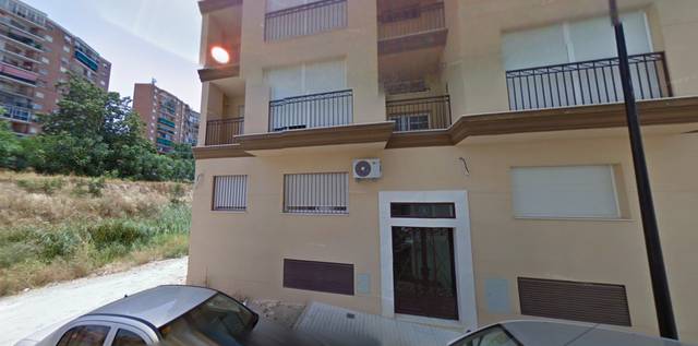 Garaje en Alquiler en Calle Natalia de Castro, 4 en Linarejos