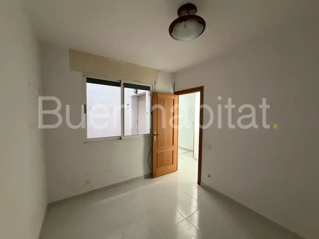 Flat with terrace for sale in Calle Pont (Del) 50, imagen 21