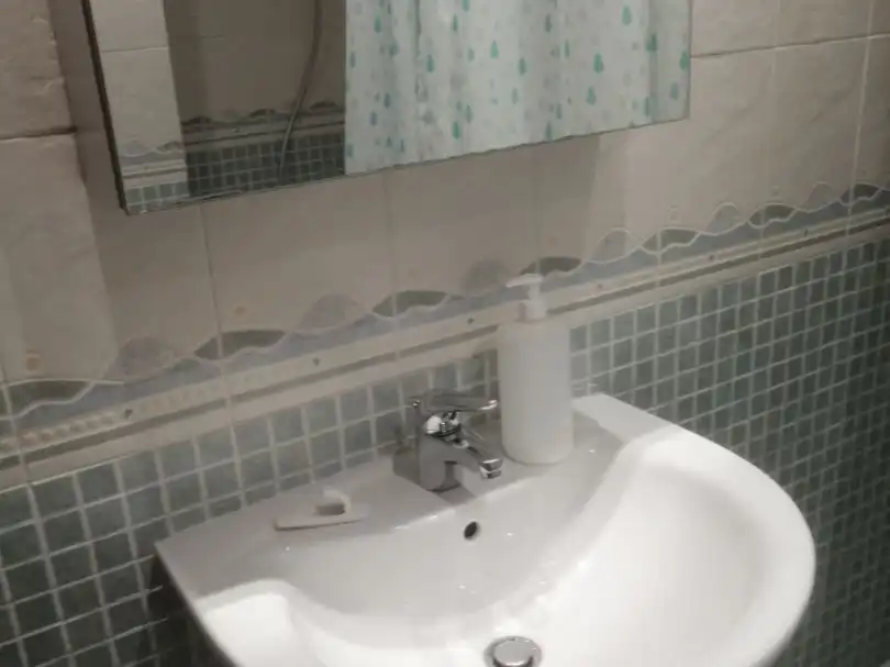 Bany de Pis en venda en Valladolid Capital amb Piscina