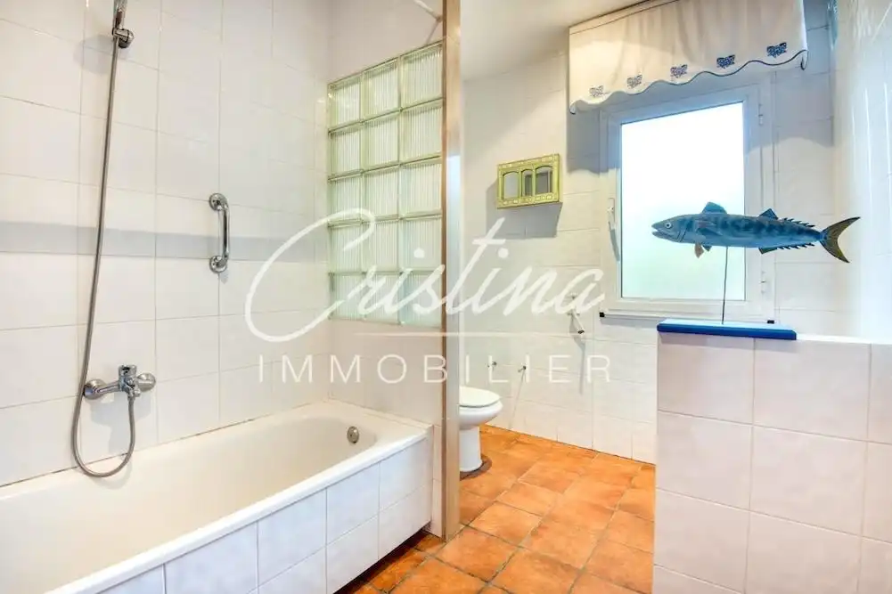 Baño de Casa o chalet en venta en Santa Cristina d'Aro con Calefacción, Jardín privado y Terraza