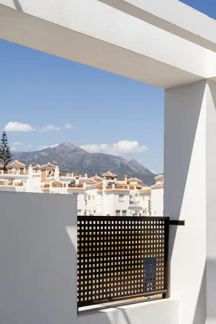 Außenansicht von Maisonette zum Verkauf in Nerja mit Terrasse